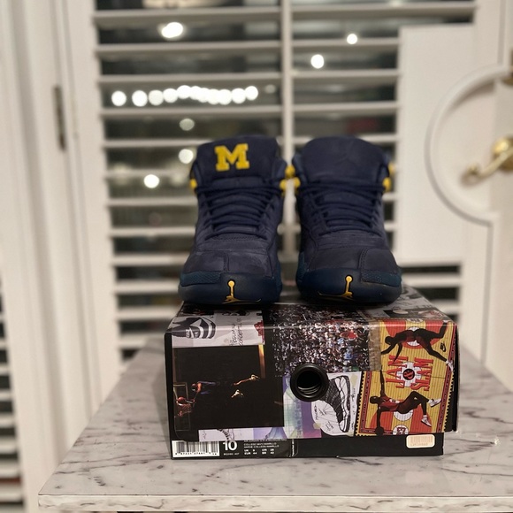 Retro Michigan 12s - Picture 3 of 3